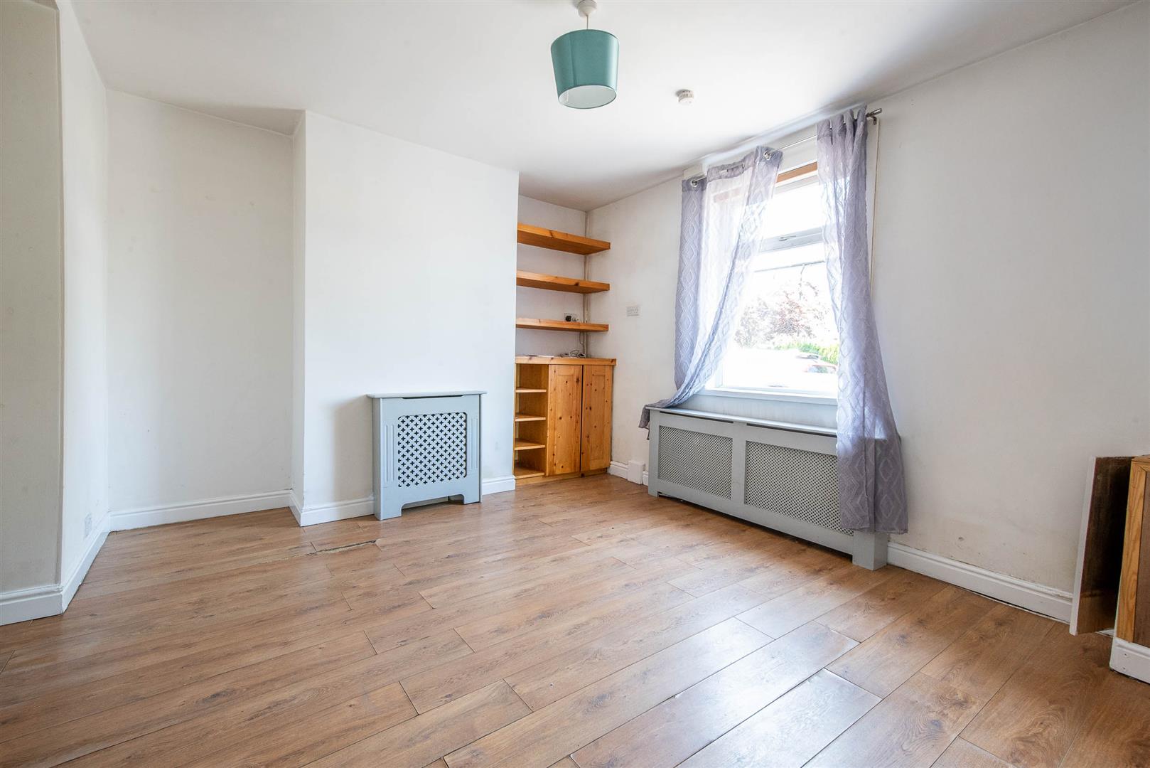 2 bed property in School Street, Leyland